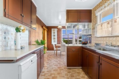 Photo of property in 39 Seon Place, Birkdale, Auckland, 0626