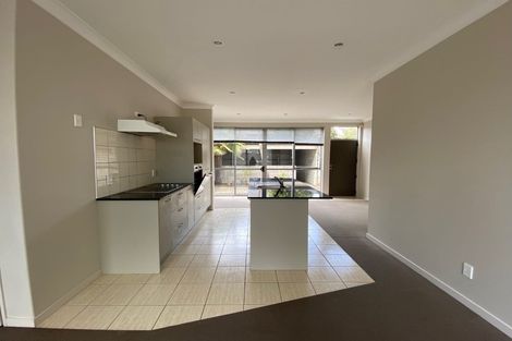 Photo of property in 15 Concepts Way, Flat Bush, Auckland, 2019