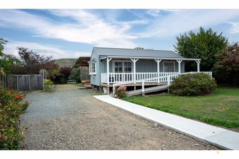 Photo of property in 10 Hillary Street, Waimate, 7924