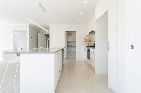 Photo of property in 47 Stockport Grove, Churton Park, Wellington, 6037