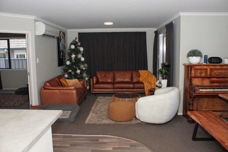 Photo of property in 10 Omega Place, Coastlands, Whakatane, 3120