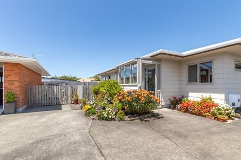 Photo of property in 10a Oriental Street, Welbourn, New Plymouth, 4312