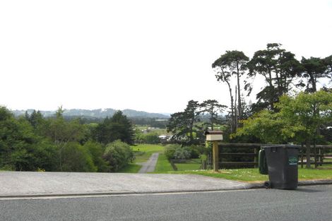 Photo of property in 32 Broadwood Rise, Kumeu, 0892