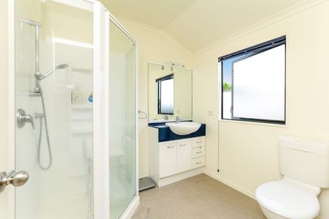 Photo of property in 102a Queens Road, Glen Avon, New Plymouth, 4312