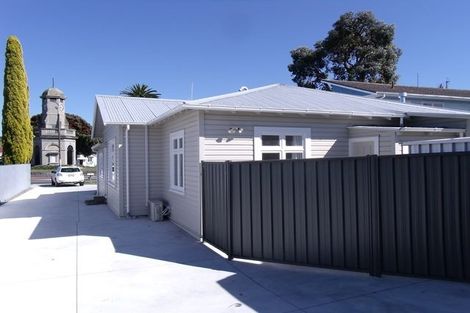 Photo of property in 192 Gloucester Street, Taradale, Napier, 4112