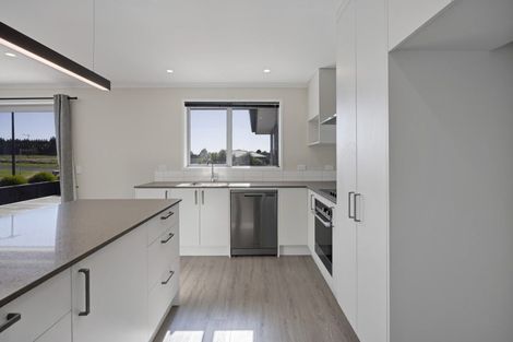 Photo of property in 20 Bianca Crescent, Stratford, 4332