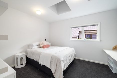 Photo of property in 75 Glandovey Road, Fendalton, Christchurch, 8052