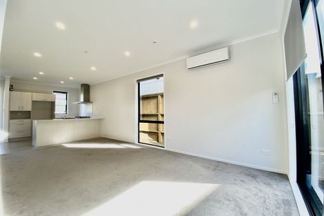 Photo of property in 6 Awamarino Way, Westgate, Auckland, 0614