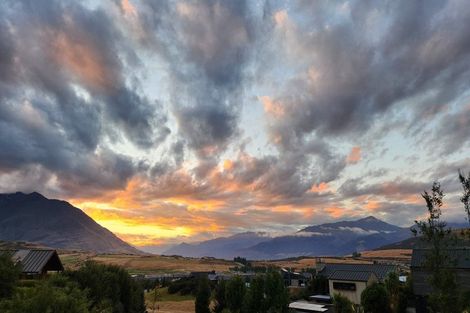 Photo of property in 11 Mckellar Drive, Jacks Point, Queenstown, 9371