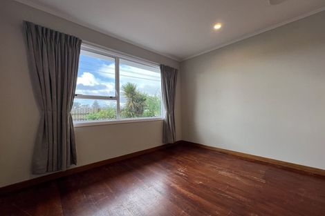 Photo of property in 368 South Road, Omata, New Plymouth, 4374