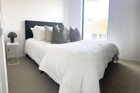 Photo of property in 9 Hadlow Terrace, Grey Lynn, Auckland, 1021