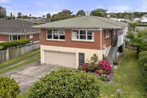 Photo of property in 1/14 South Street, Papakura, 2110