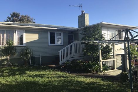 Photo of property in 135 Ennis Avenue, Pakuranga Heights, Auckland, 2010