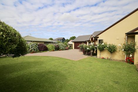 Photo of property in 9 Hampstead Way, Rototuna North, Hamilton, 3210