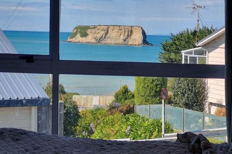 Photo of property in 2 Campbell Terrace, Motunau, Greta Valley, 7387