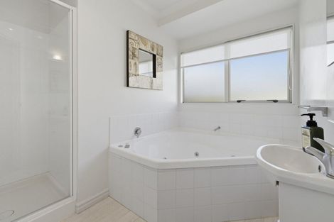 Photo of property in 31 Tuscany Place, Ohauiti, Tauranga, 3112