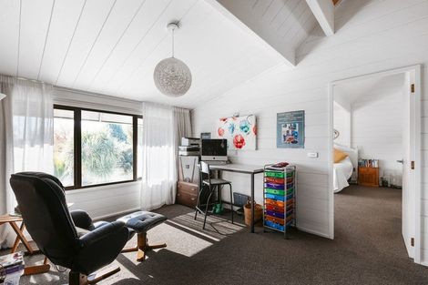 Photo of property in 240d Omokoroa Road, Omokoroa, Tauranga, 3114