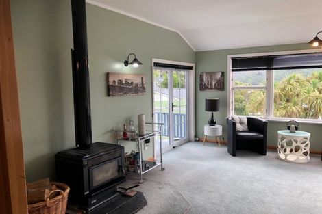 Photo of property in 4 Cecil Road, Wadestown, Wellington, 6012