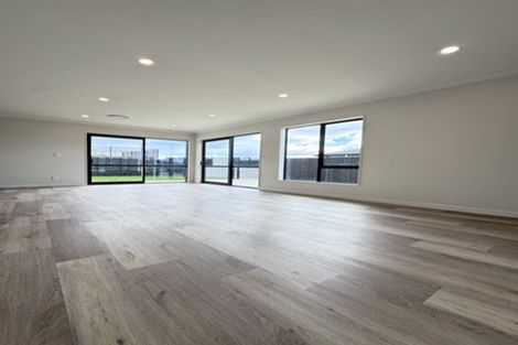 Photo of property in 75 Parish Drive, Wainui, 0932