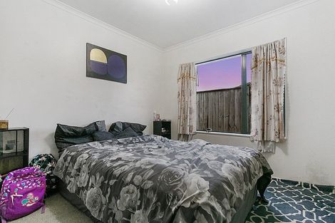 Photo of property in 47 Sandwick Drive, Weymouth, Auckland, 2103