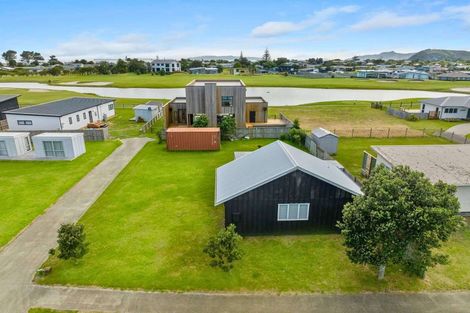 Photo of property in 147 Rangiora Crescent, Matarangi, Whitianga, 3592