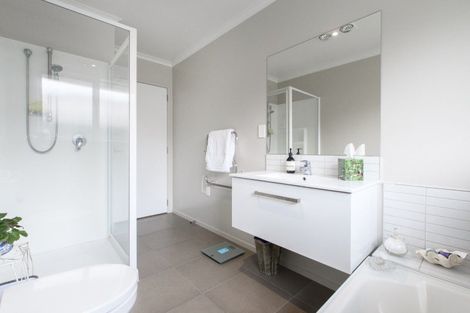 Photo of property in 101 Landing Drive, Pyes Pa, Tauranga, 3112