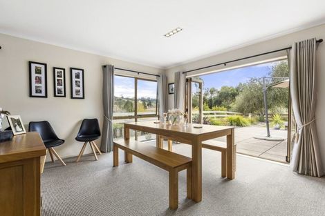 Photo of property in 237 Stoney Creek Road, Kaukapakapa, 0873