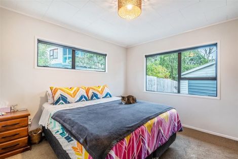 Photo of property in 8 Luxor Place, Massey, Auckland, 0614