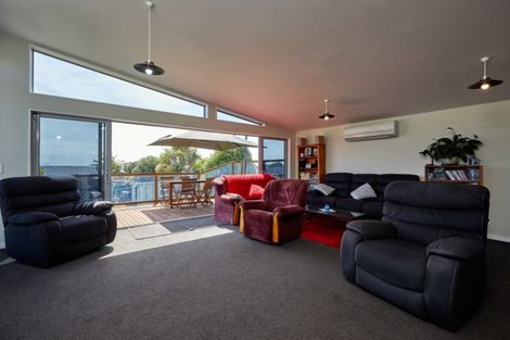 Photo of property in 35 Avoca Street, Kaikoura, 7300