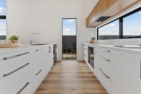 Photo of property in 10 Burkett Street, Marshland, Christchurch, 8051