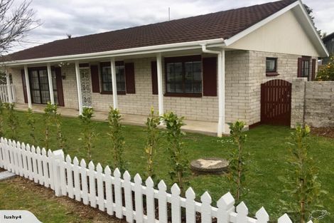 Photo of property in 1/2 Wolfe Street, Regent, Whangarei, 0112