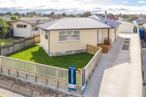 Photo of property in 98 Matai Street, Castlecliff, Whanganui, 4501