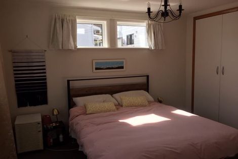 Photo of property in 87 Majoribanks Street, Mount Victoria, Wellington, 6011
