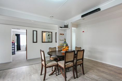 Photo of property in 26 Russell Road, Fairy Springs, Rotorua, 3015