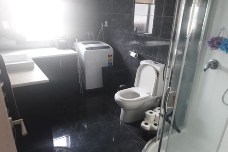 Photo of property in 11 Ravello Rise, Flat Bush, Auckland, 2019