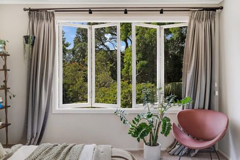 Photo of property in 188 Mellons Bay Road, Mellons Bay, Auckland, 2014