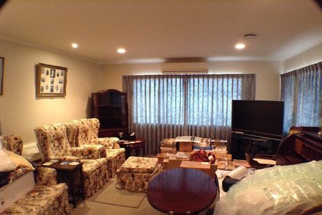 Photo of property in 1/174 Centreway Road, Orewa, 0931