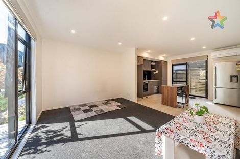 Photo of property in 3/185 High Street, Hutt Central, Lower Hutt, 5010