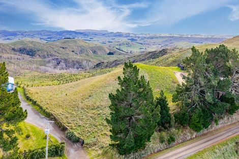Photo of property in 638 Old Hill Road, Porangahau, 4291