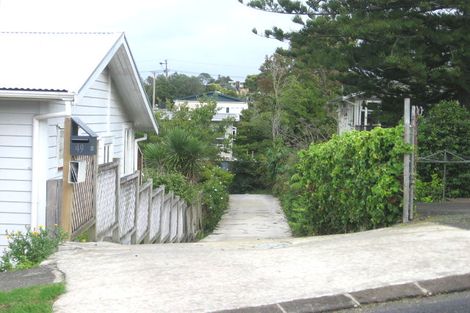 Photo of property in 49 Huka Road, Birkenhead, Auckland, 0626