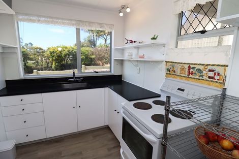 Photo of property in 13 Bywell Street, South Hill, Oamaru, 9400