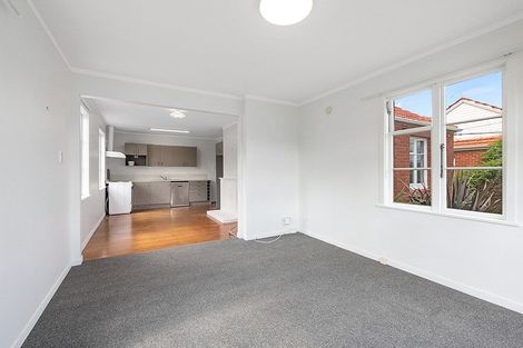 Photo of property in 164 Waddington Drive, Naenae, Lower Hutt, 5011