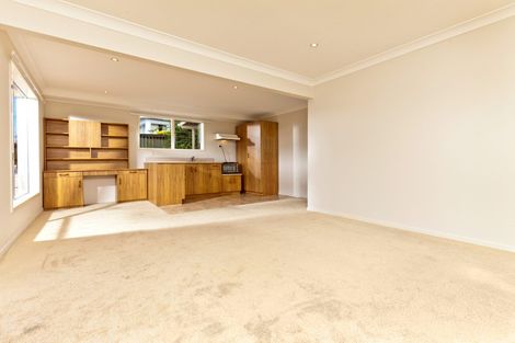 Photo of property in 2/38 Glenvar Road, Torbay, Auckland, 0630
