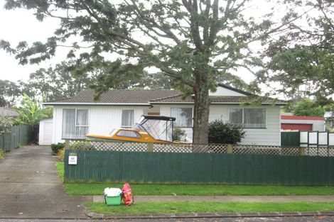 Photo of property in 33 Lisa Rise, Half Moon Bay, Auckland, 2012