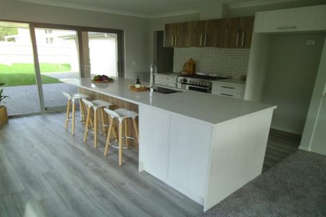 Photo of property in 5 Pohatu Lane, Otaki, 5512