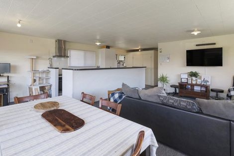 Photo of property in 18a Monokia Street, Fairy Springs, Rotorua, 3015