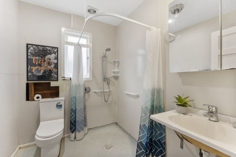 Photo of property in 84 Puriri Street, Gonville, Whanganui, 4501