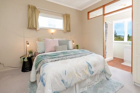 Photo of property in 15 Crofton Road, Ngaio, Wellington, 6035