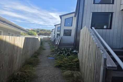 Photo of property in 3/82 Kilbirnie Crescent, Kilbirnie, Wellington, 6022