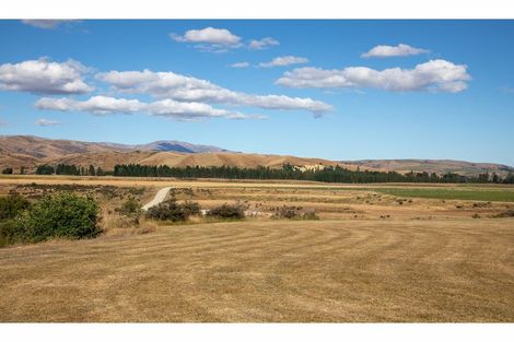 Photo of property in 1976 Saint Bathans Loop Road, Saint Bathans, 9386